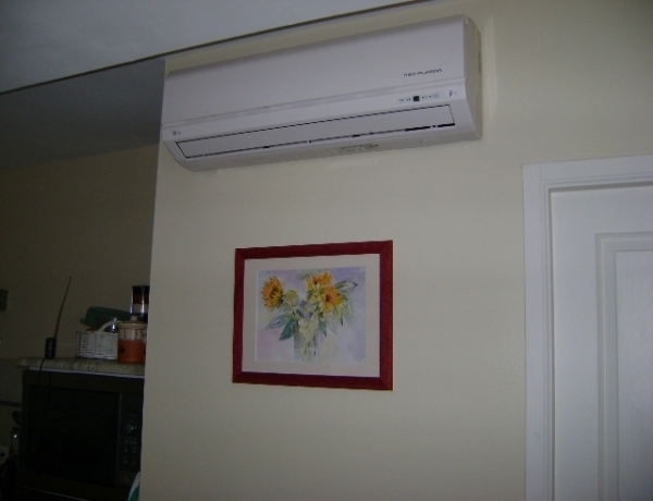 Photo 0